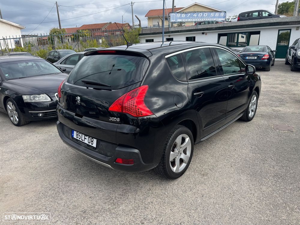 Peugeot 3008 1.6 HDi Executive — fotografia 37