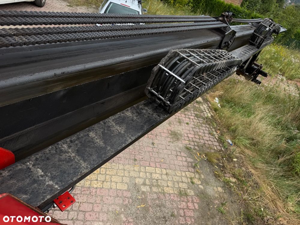 Manitou MRT2150+PRIVILEGE Ładowarka teleskopowa 4x4 ROTO 21metrów. 5 ton udźwig. Bez AdBLUE bez DPF. Maszyna jak Nowa z Norwegii 5300 mtg. 2015 rok. Obrót pełny. Zero luzów wycieków. Zadbana maszyna z Fermy Norweskiej. Silnik 160 Km. AUTEC zdalne sterowanie. Ani deka luzów czy wycieków. Opony jak Nowe. Pełny Oryginał. Niski przebieg. Stabilizatory. Zamki na tłokach. OKAZJA. Jest to model przystosowany do pracy z koszem. - 26