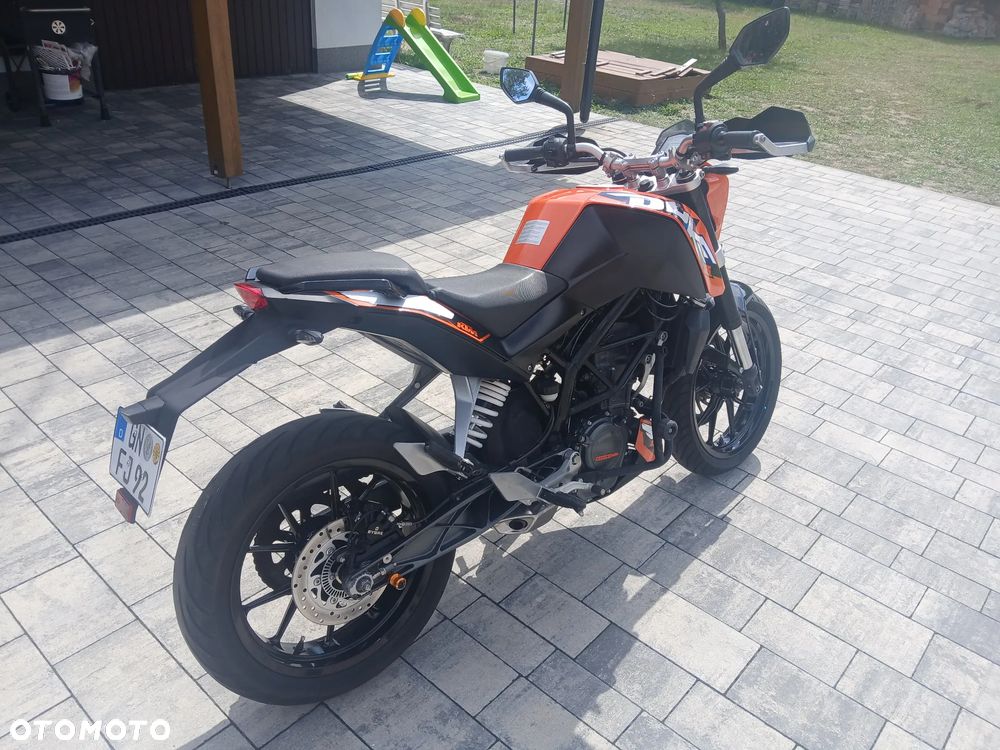 KTM Duke 125 - 1