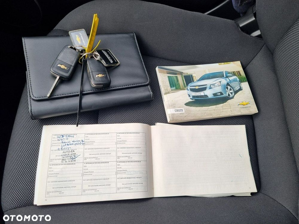 Chevrolet Cruze 1.8 LS - 21