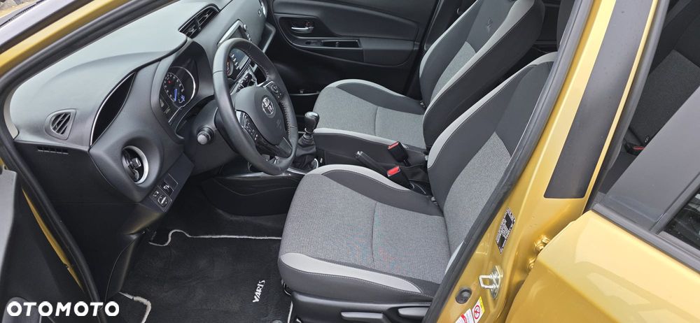 Toyota Yaris 1.5 20th Anniversary - 11