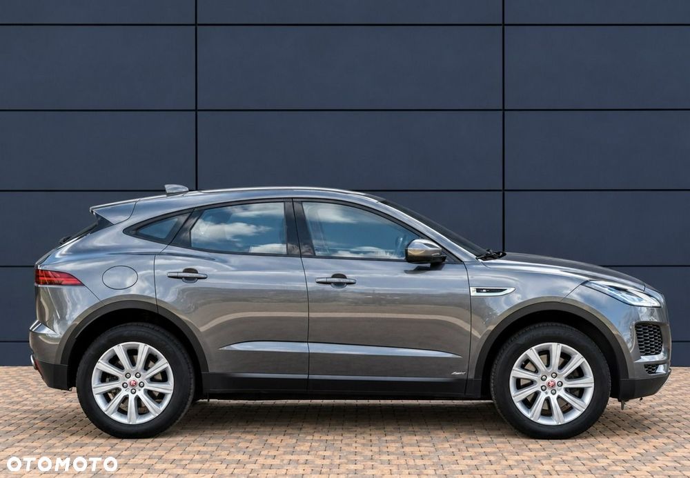 Jaguar E-Pace 2.0 i4P AWD R-Dynamic S - 12