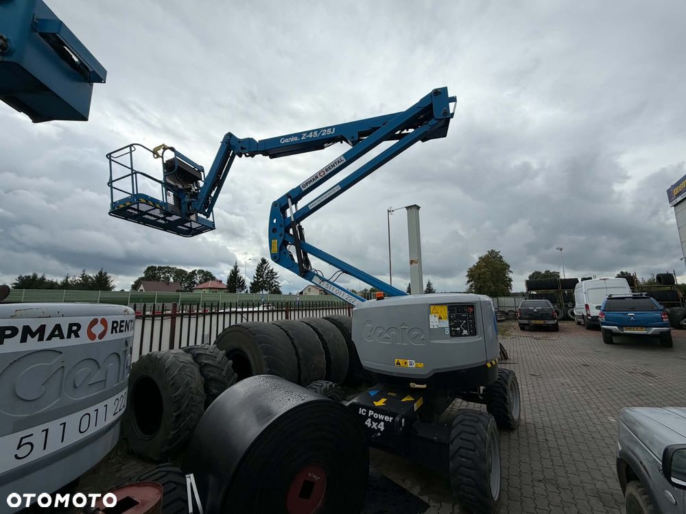 Genie Z45/25J - 1