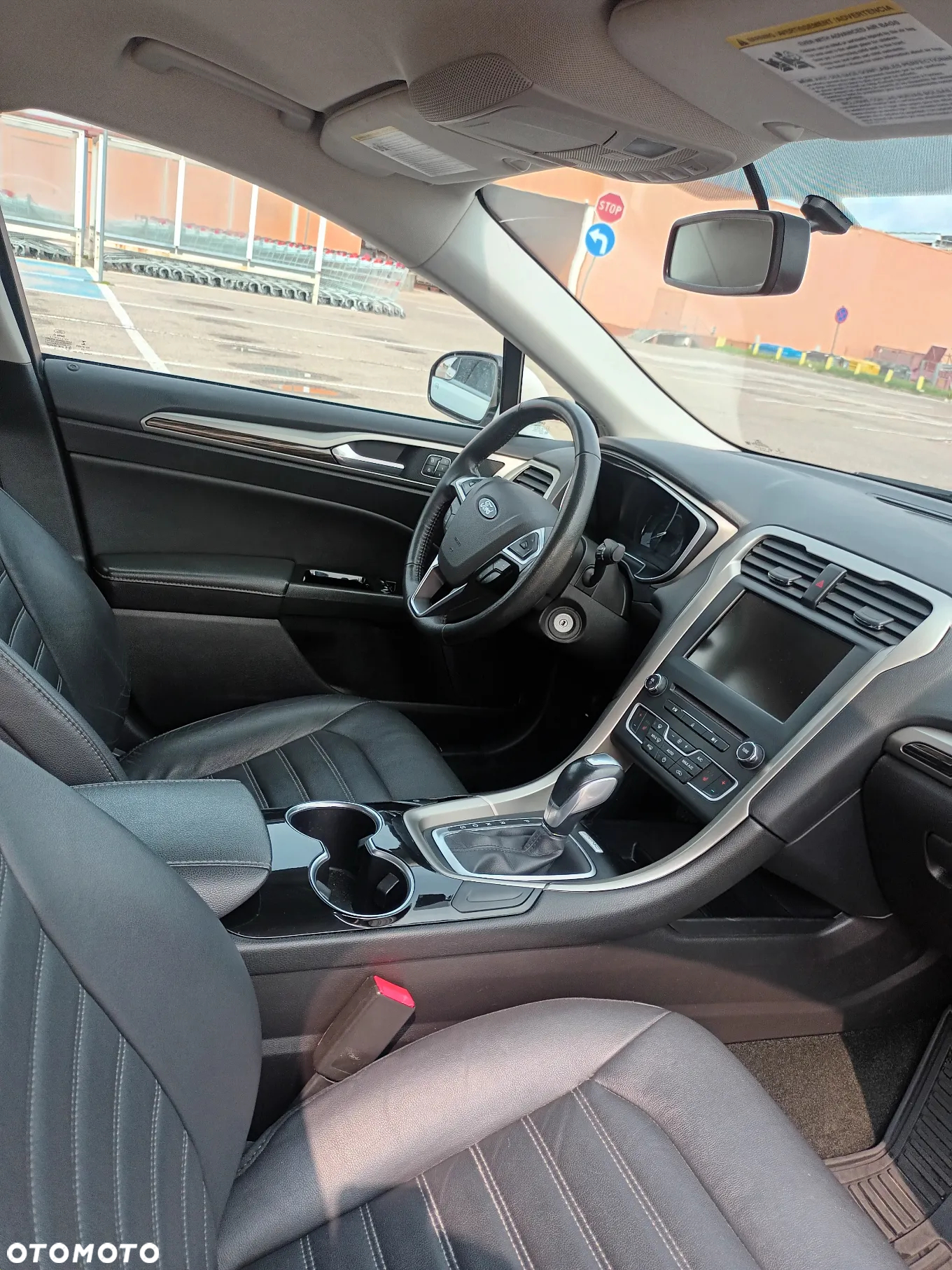 Ford Fusion - 9