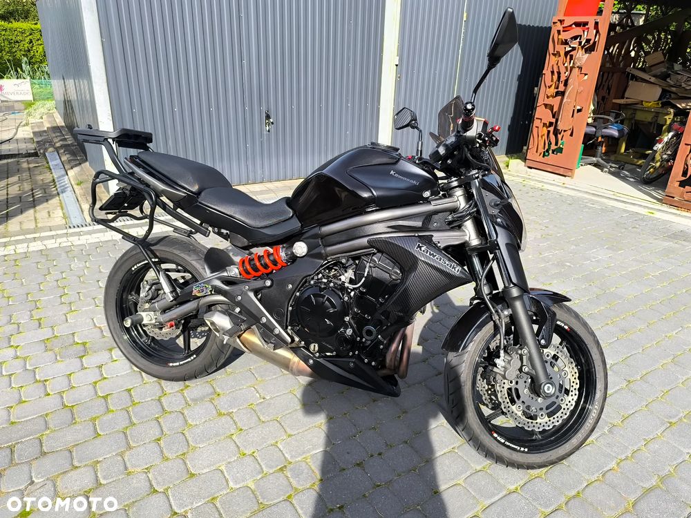 Kawasaki ER - 2
