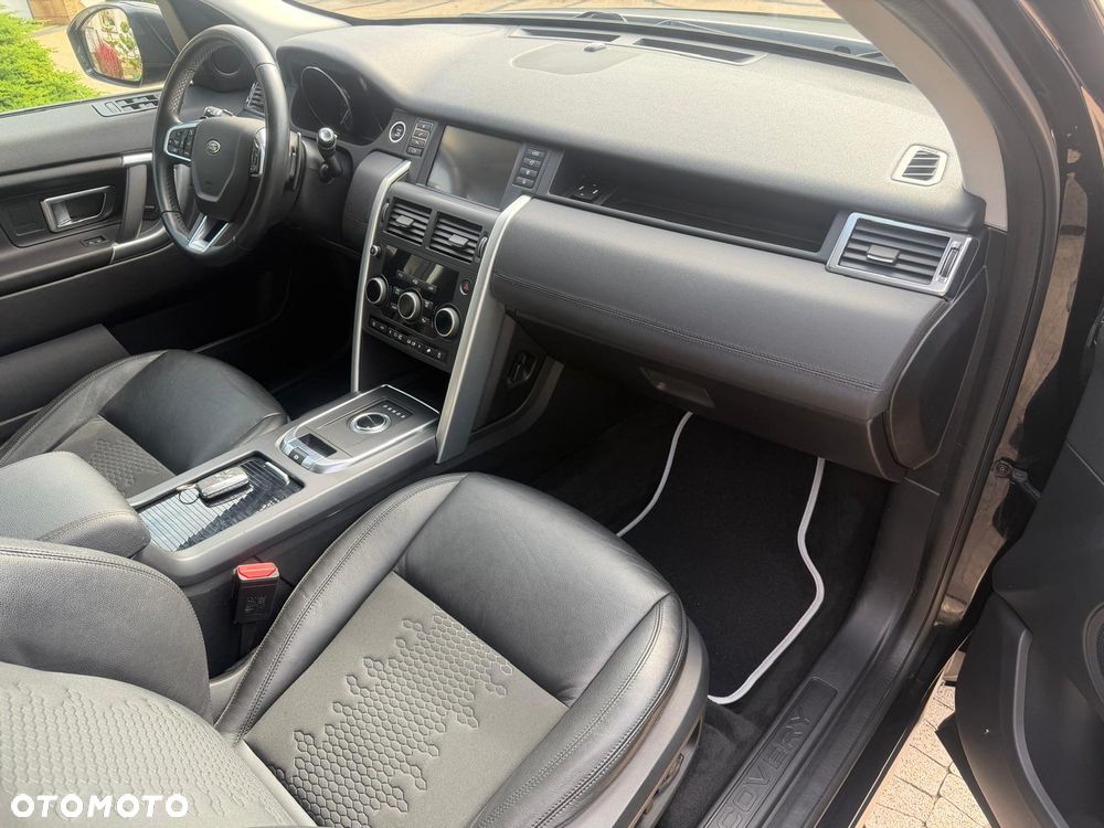 Land Rover Discovery Sport D150 - 14
