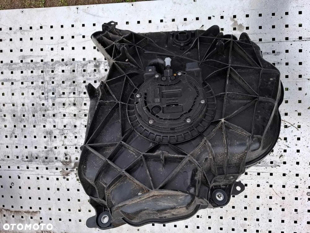 ZBIORNIK AD BLUE ADBLUE AUDI A6 C8 4K0 A4 4K POMPA 4k0131878