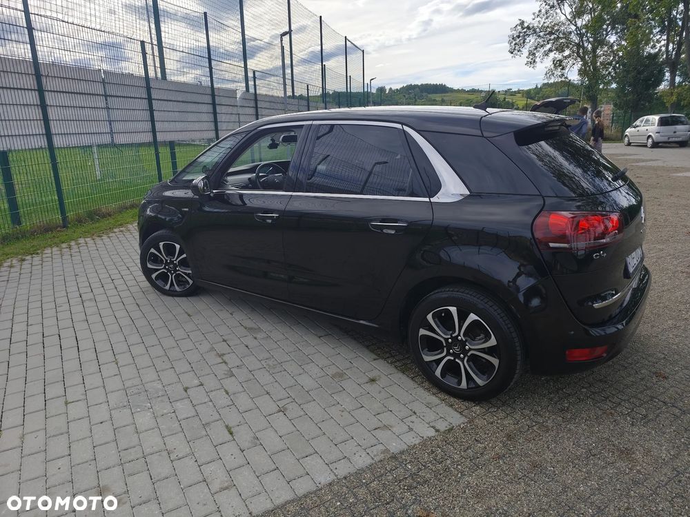 Citroën C4 Picasso e-HDi 115 ETG6 Exclusive - 4