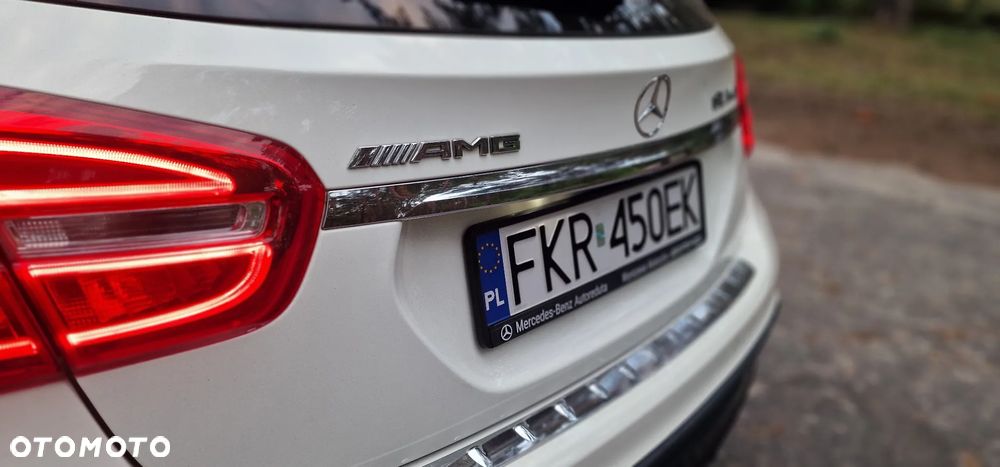 Mercedes-Benz GLA AMG 45 4-Matic - 10