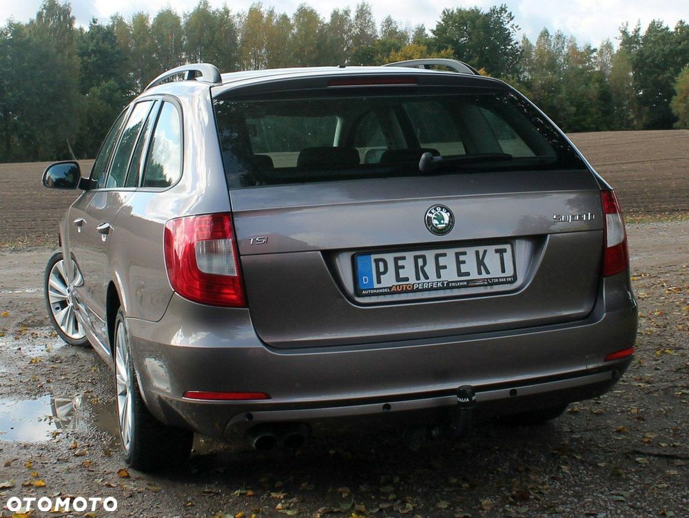 Skoda Superb - 14