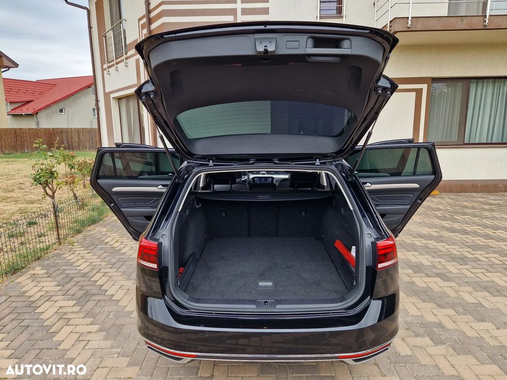 Volkswagen Passat 2.0 TDI DSG Highline - 26