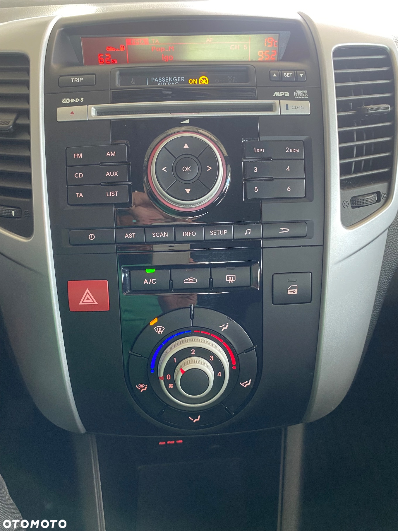 Kia Venga 1.6 M - 13
