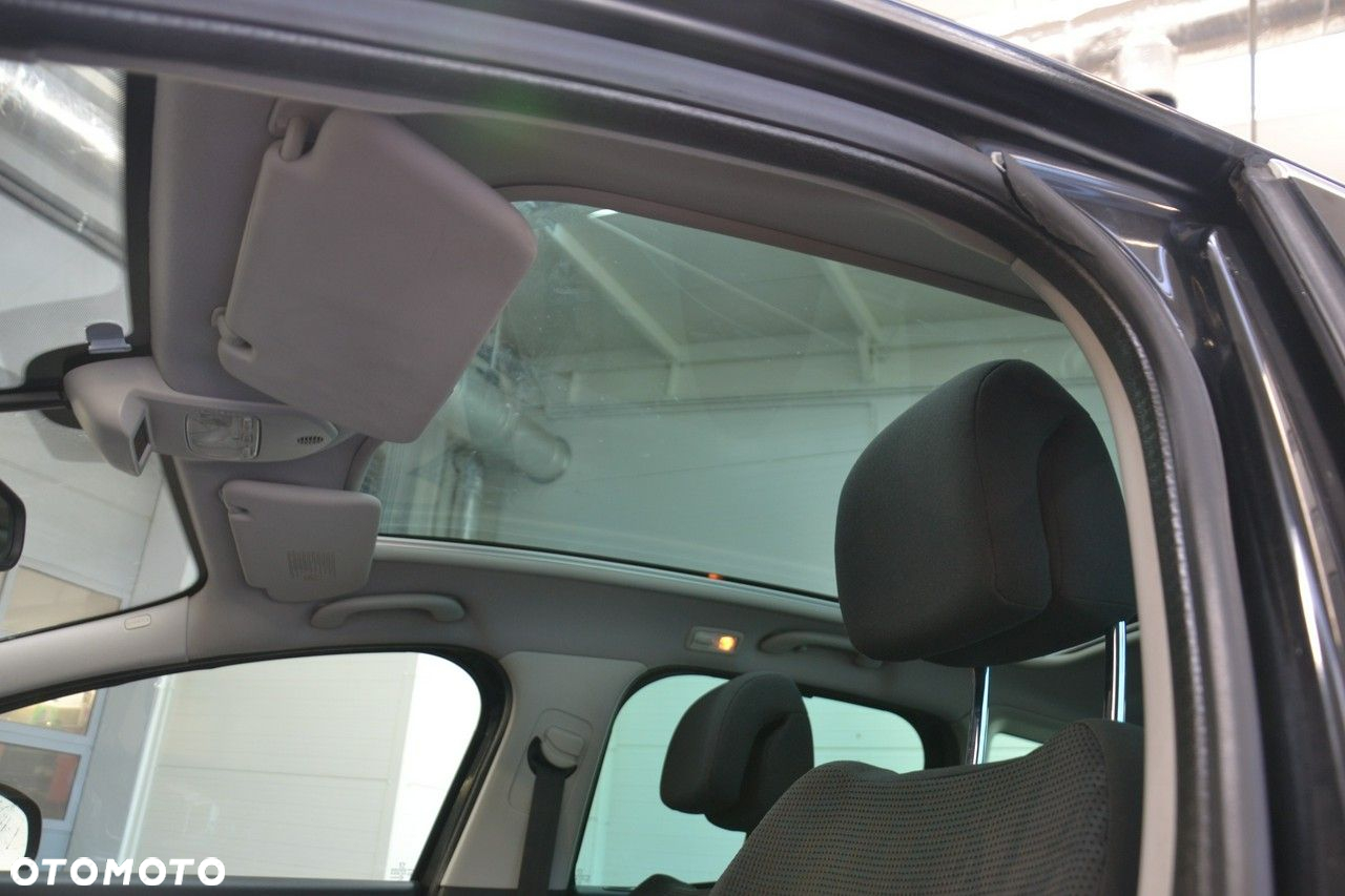 Peugeot 3008 - 25