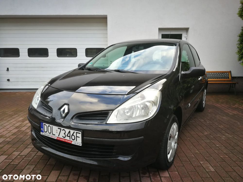 Renault Clio 1.2 16V 75 Expression - 6