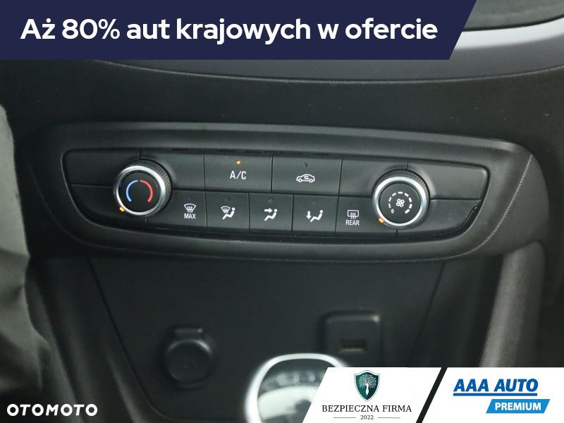 Opel Crossland X - 11