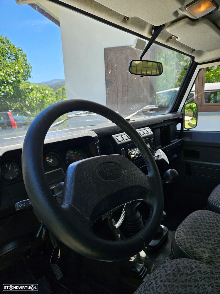 Land Rover Defender 90 2.5 TD5 Metal Top - 2