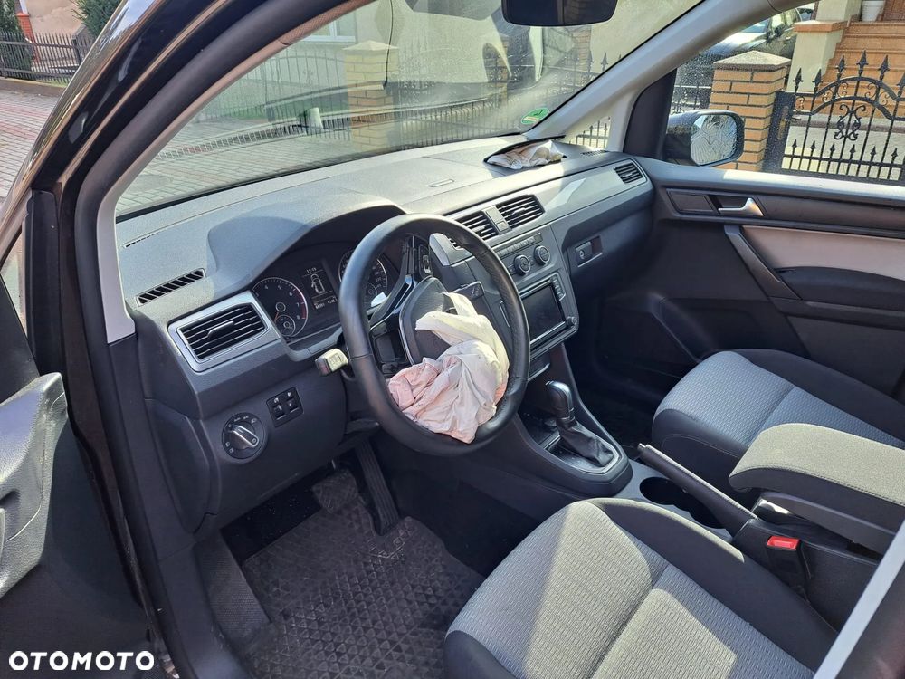 Volkswagen Caddy - 9