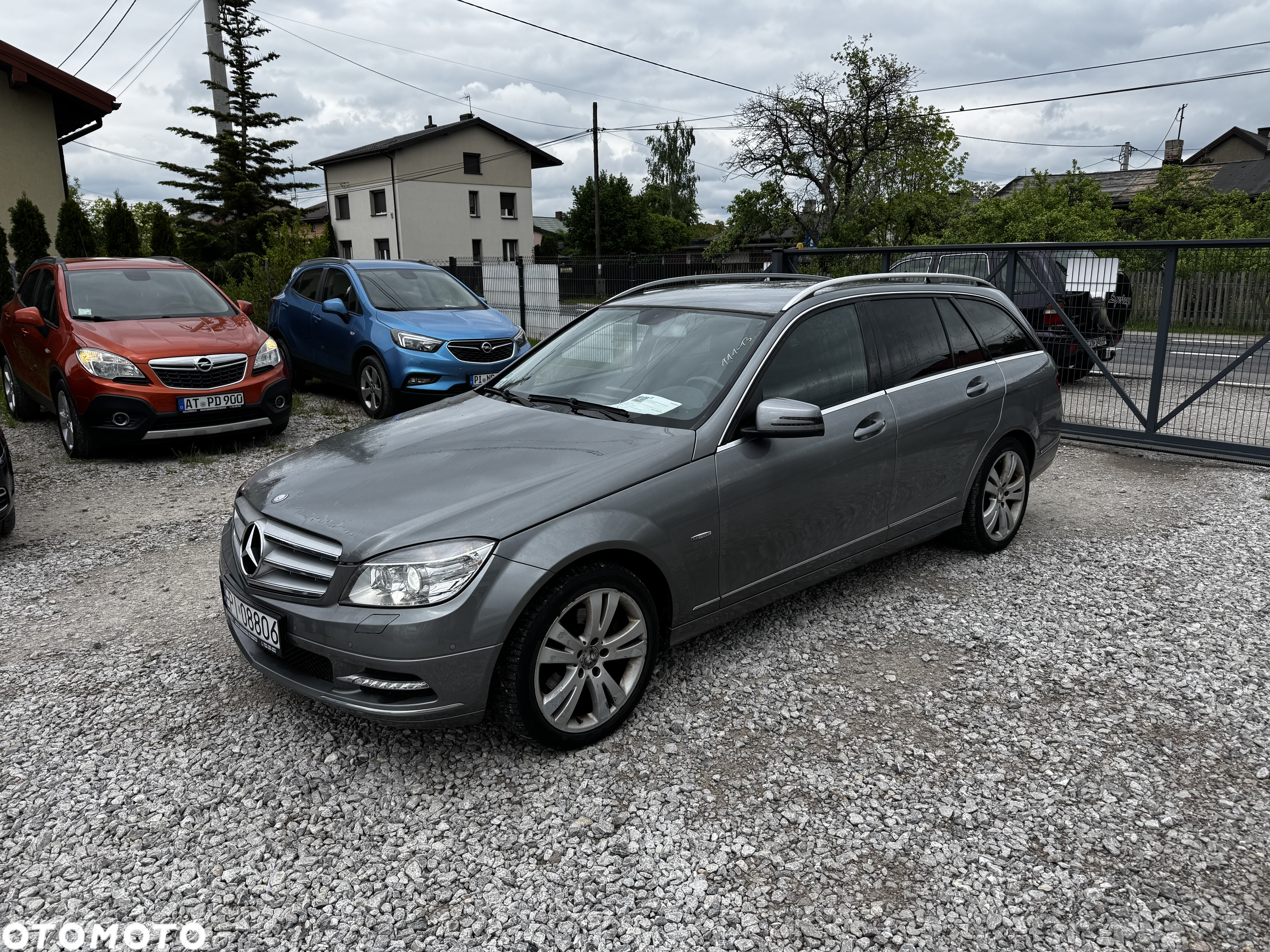 Mercedes-Benz Klasa C 250 CGI T Automatik BlueEFFICIENCY Avantgarde - 13