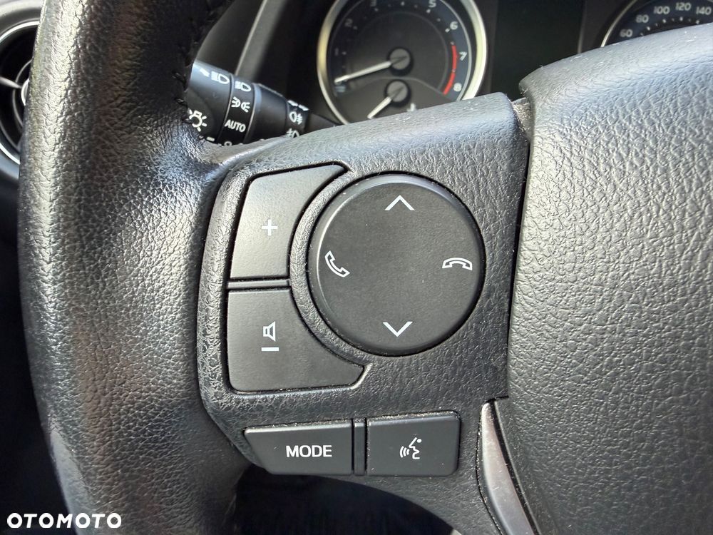 Toyota Corolla 1.6 Premium EU6 - 23