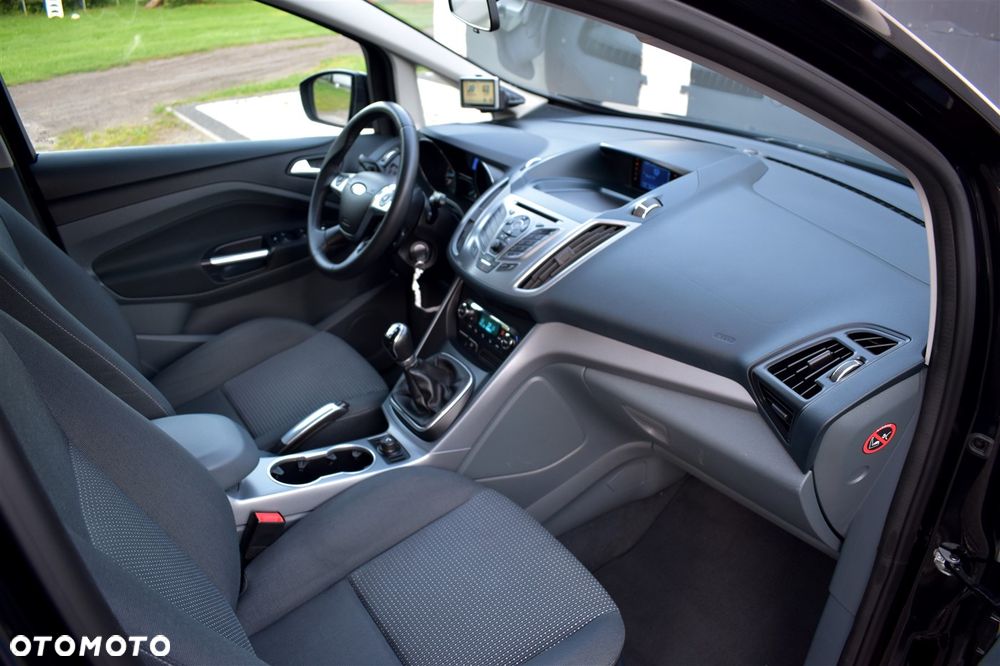 Ford Grand C-MAX 1.6 Titanium - 26