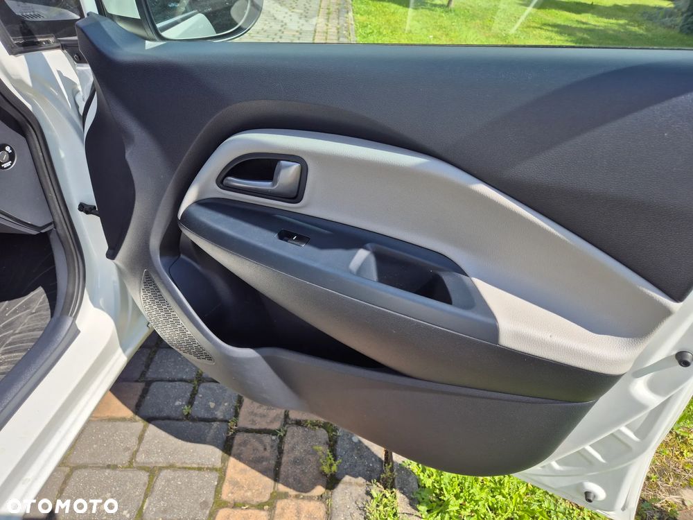 Kia Rio 1.2 XL Business Line - 9