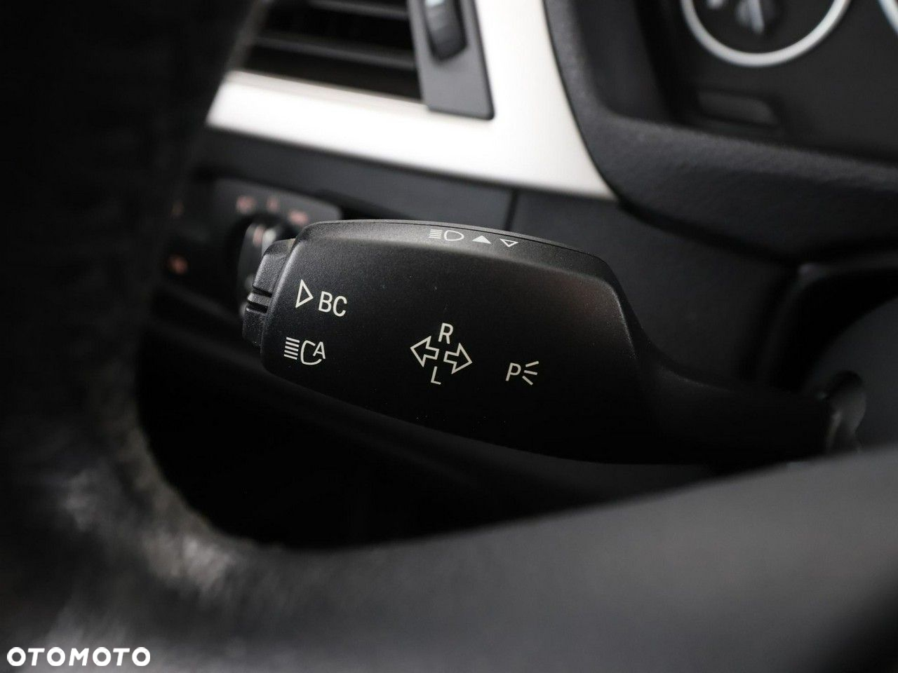 BMW Seria 3 318d Advantage - 33