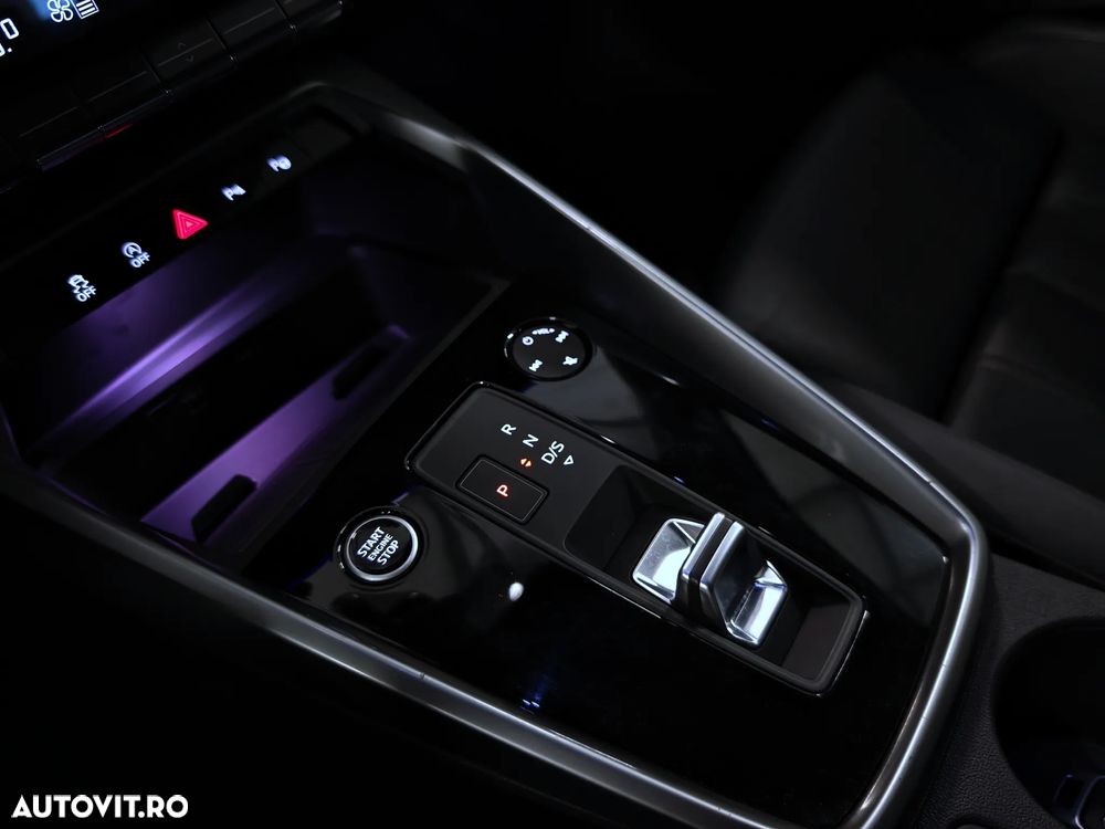 Audi A3 1.0 30 TFSI MHEV S tronic Advanced - 26