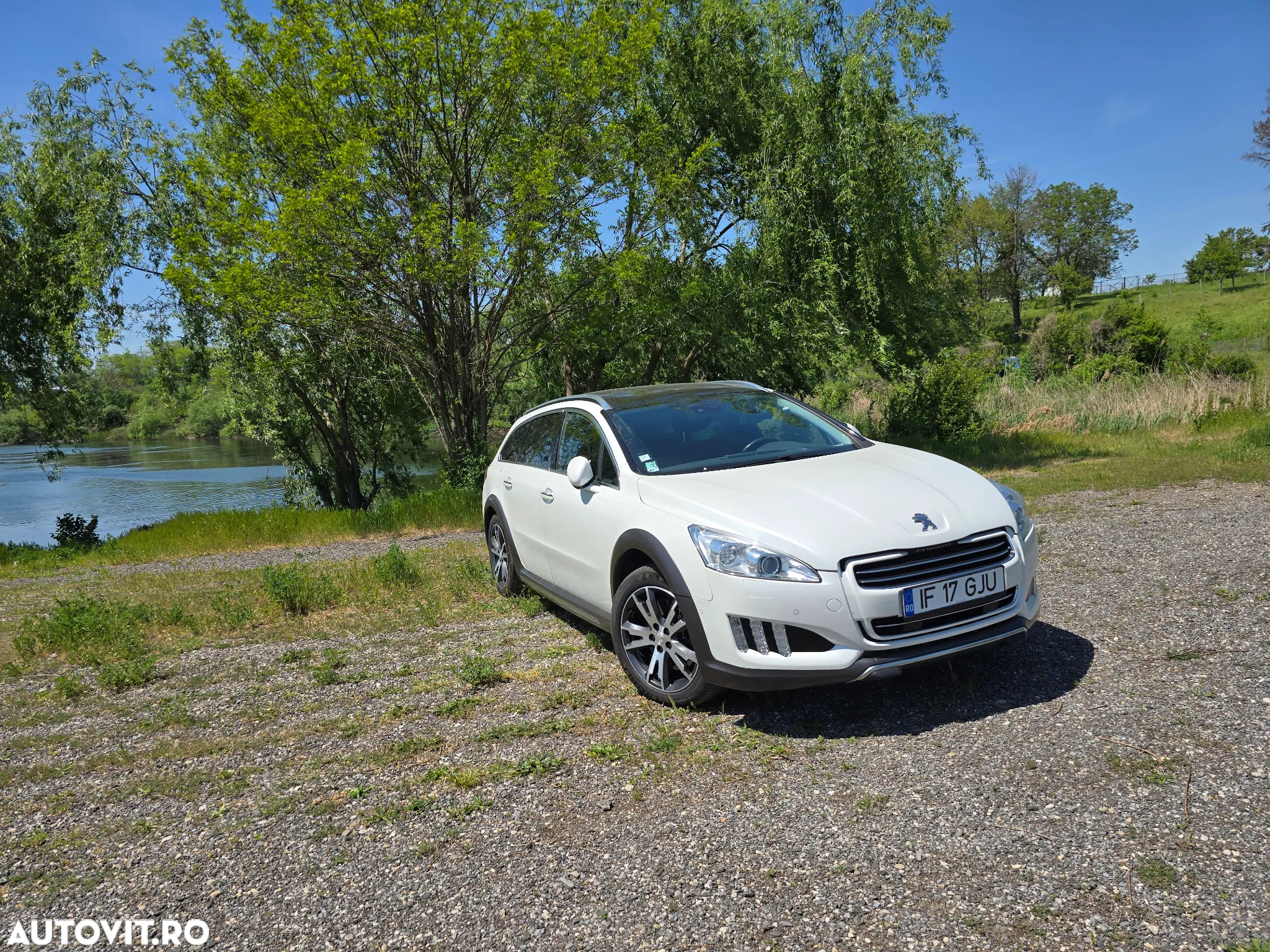 Peugeot 508 RXH Hybrid4 - 2