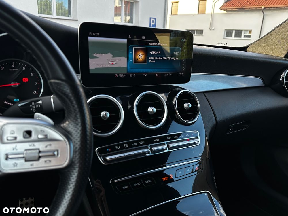 Mercedes-Benz Klasa C 200 9G-TRONIC - 39