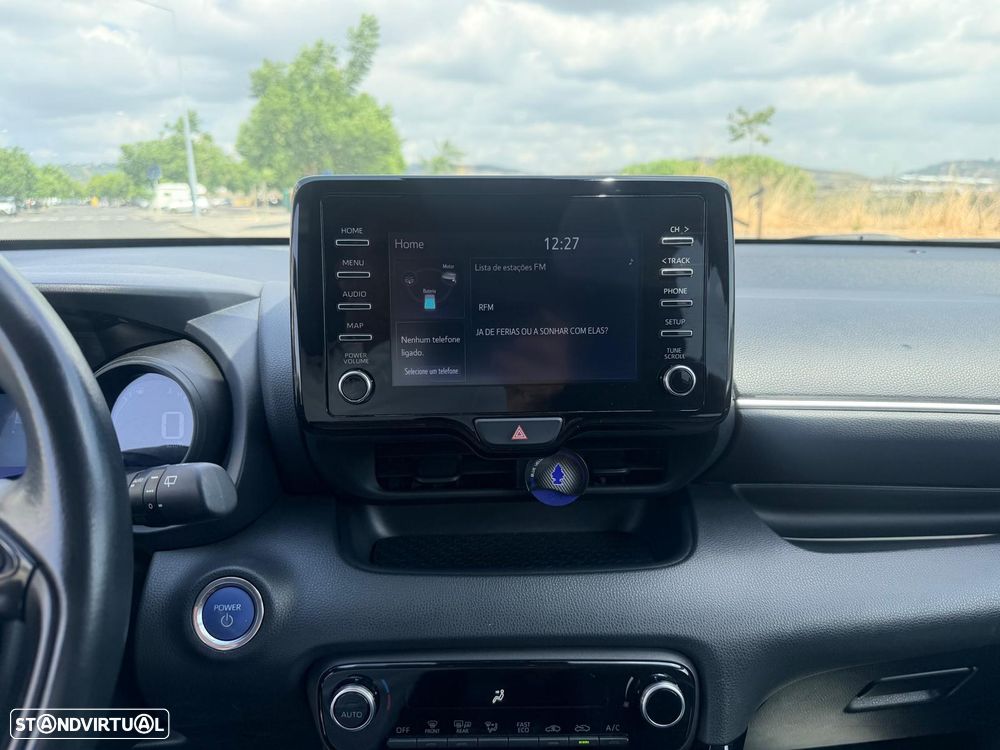 Toyota Yaris 1.5 HDF Comfort Plus - 11