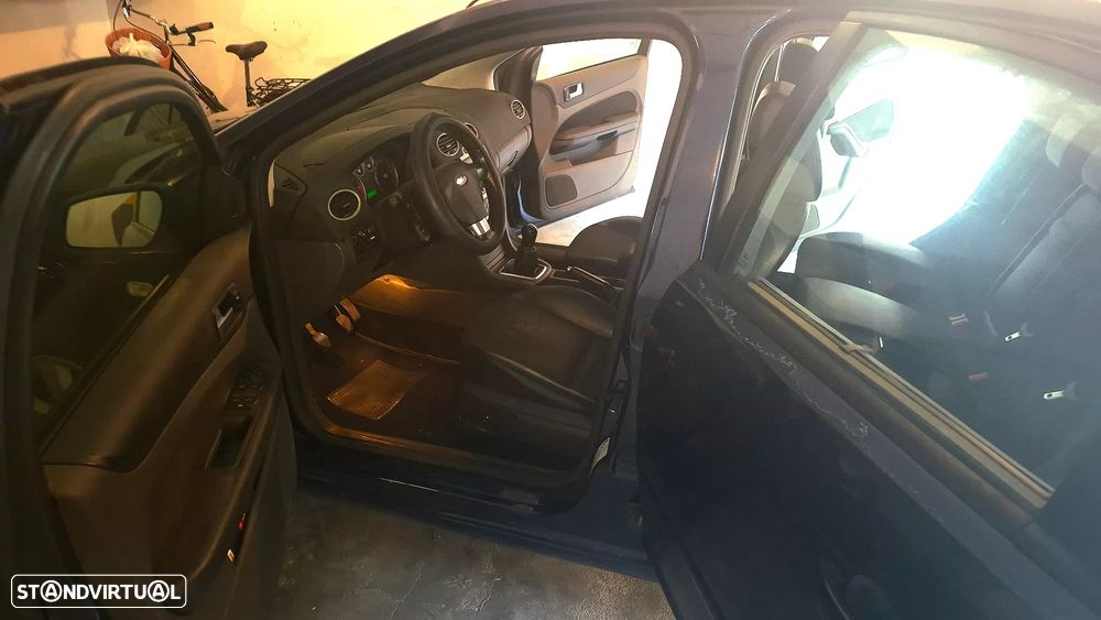 Ford Focus 1.6 TDCi Titanium - 2