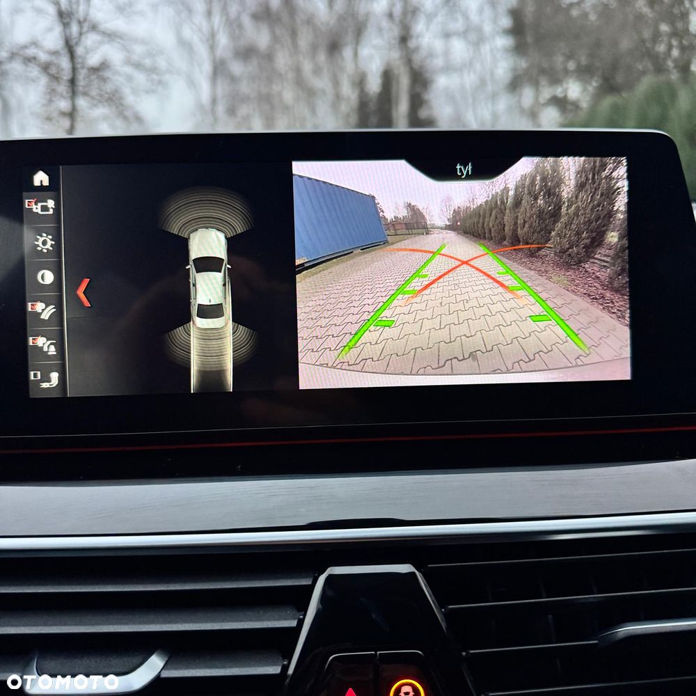 BMW Seria 5 530d Sport Line - 20