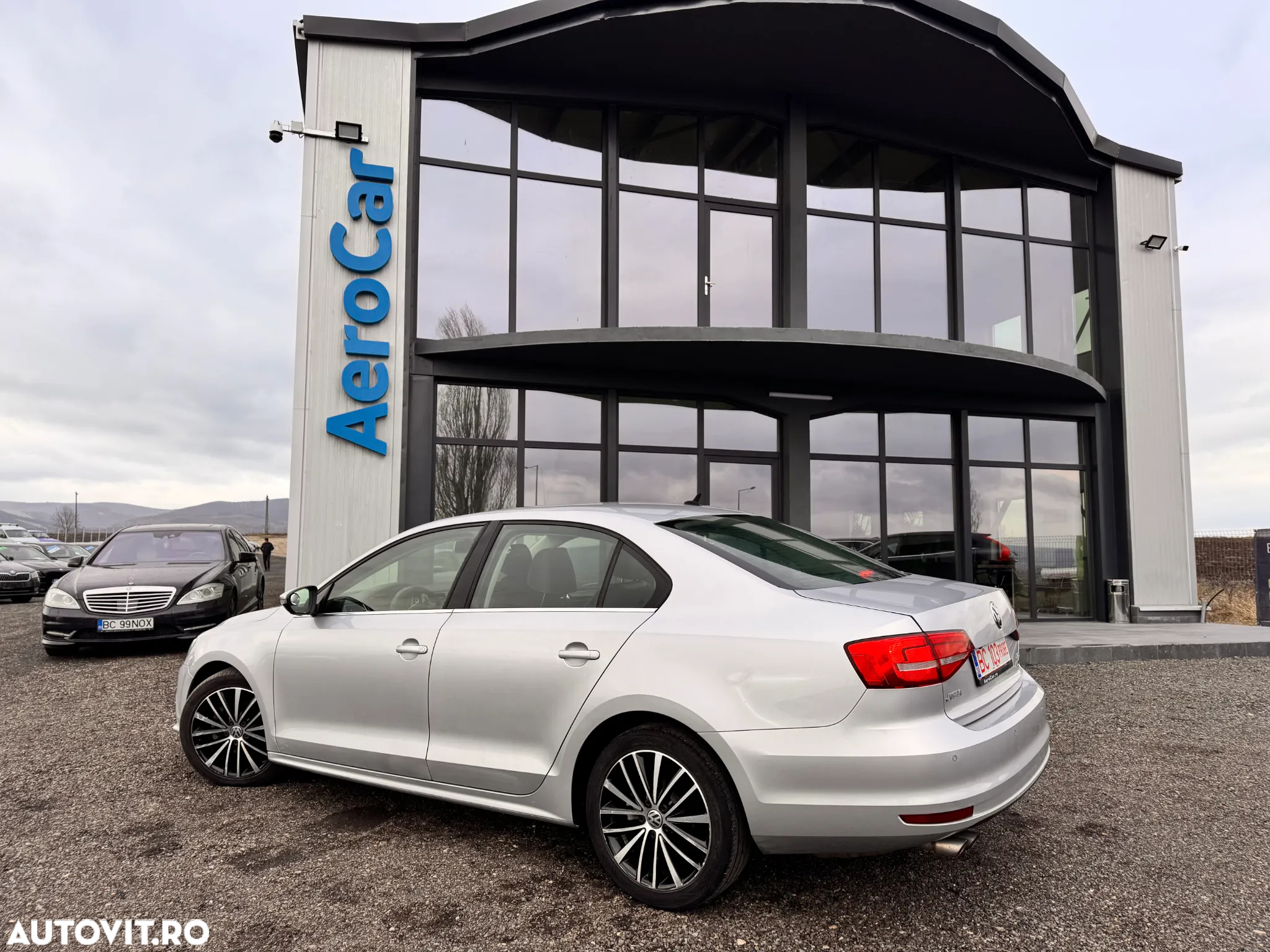 Volkswagen Jetta 2.0 TDI DSG BlueMotion Technologie - 12