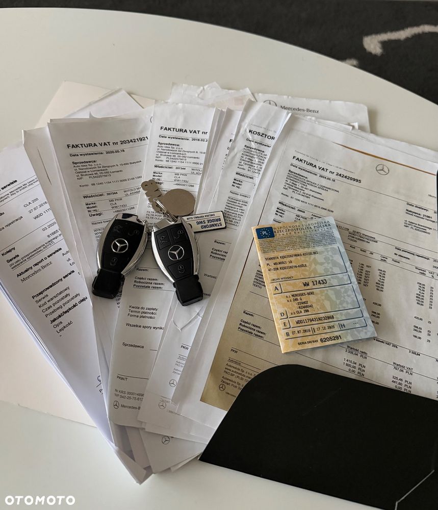 Mercedes-Benz CLA 200 7G-DCT AMG Line - 20