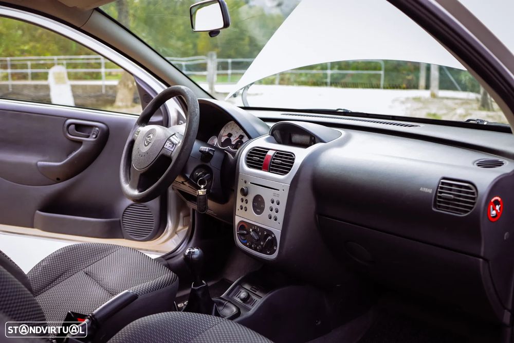 Opel Corsa 1.3 CDTi Silver Plus - 8