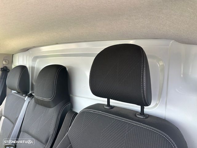 Renault TRAFIC L2H2 2.0 DCI 145 CV - 10