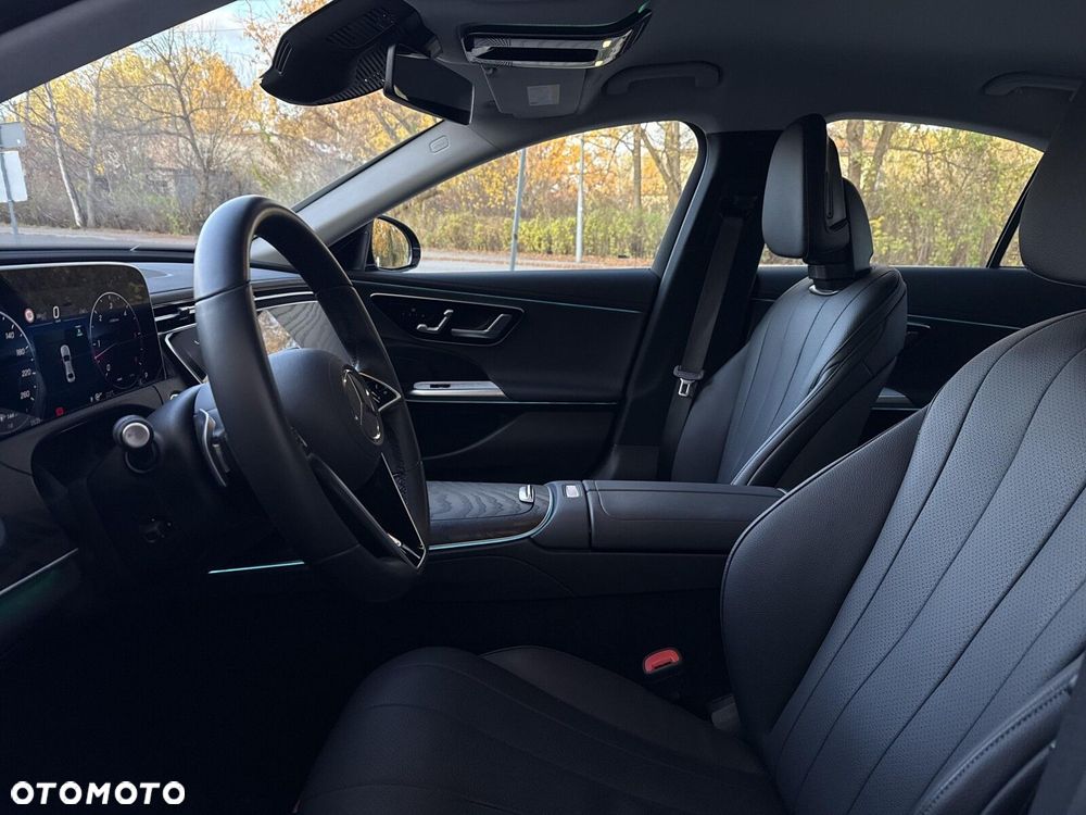 Mercedes-Benz Klasa E - 18