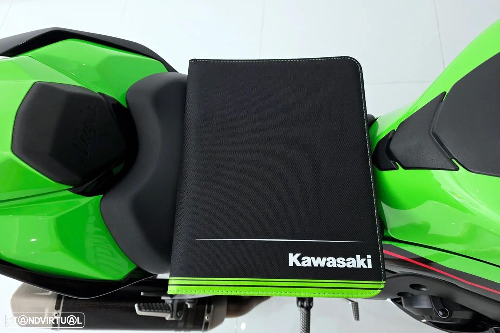 Kawasaki Ninja - 28