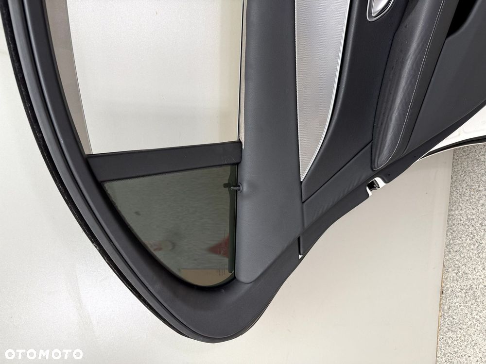 MERCEDES E KLASA 213 SEDAN DRZWI LEWE TYLNE 799 BIAŁY - 12