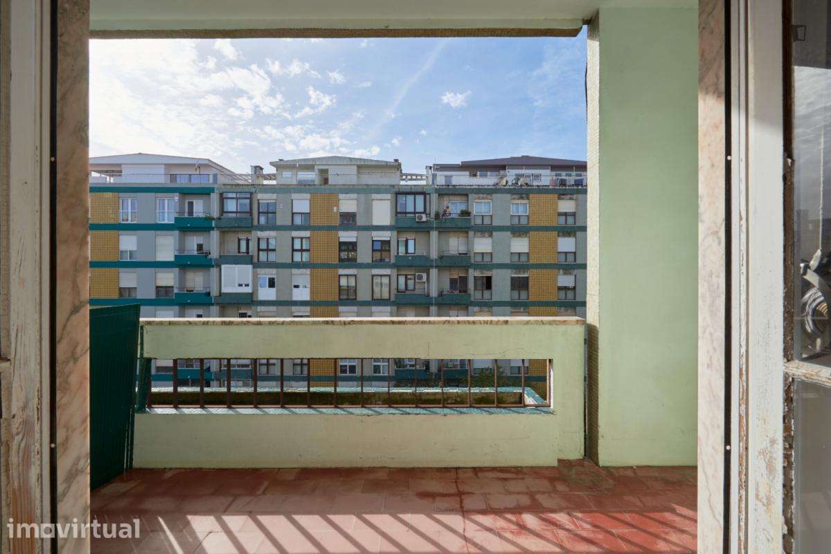 Quarto - localizado em Restelo Lisbon - Grande imagem: 3/29