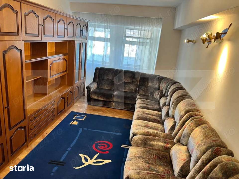 Apartament ultra central, 4 cumare, cu priveliste pe centru pietonal — fotografia 3