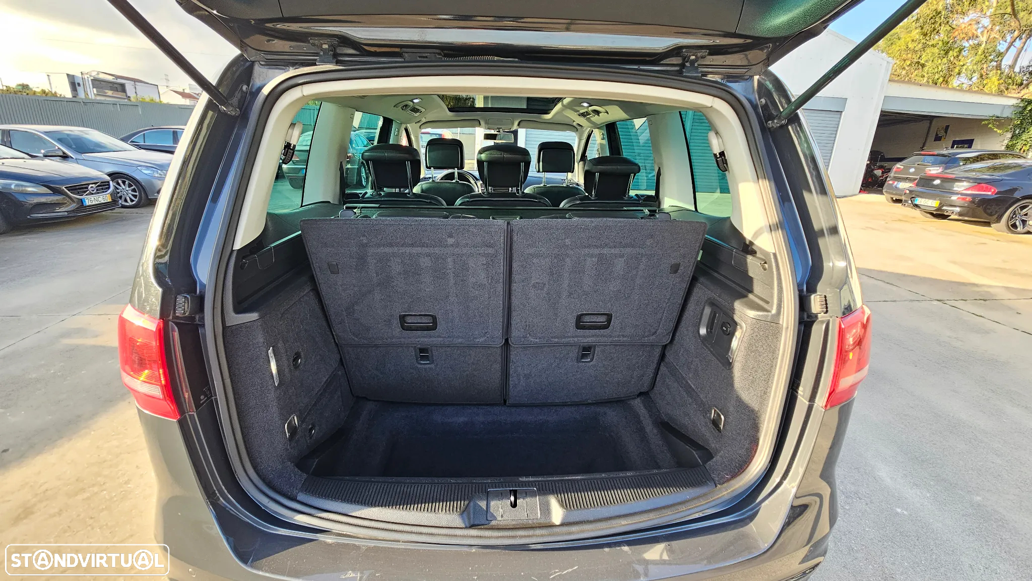 VW Sharan 2.0 TDI Highline - 34