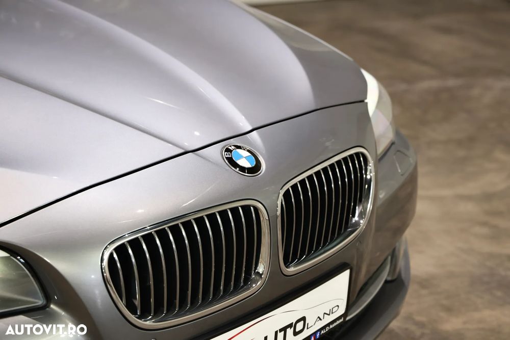 BMW Seria 5 520i Aut. Modern Line - 21