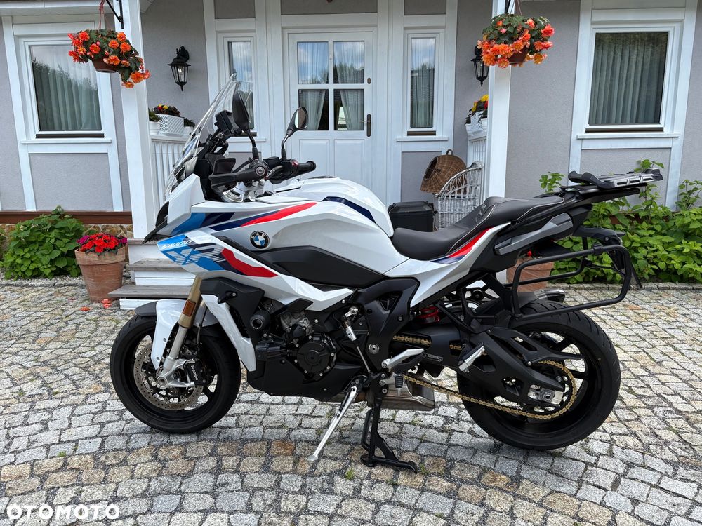 BMW XR - 2