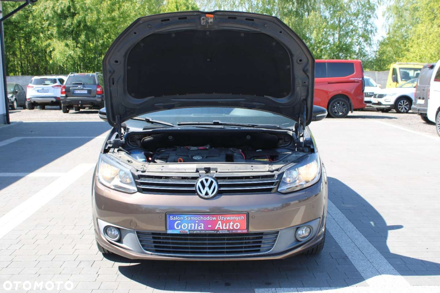 Volkswagen Touran - 13