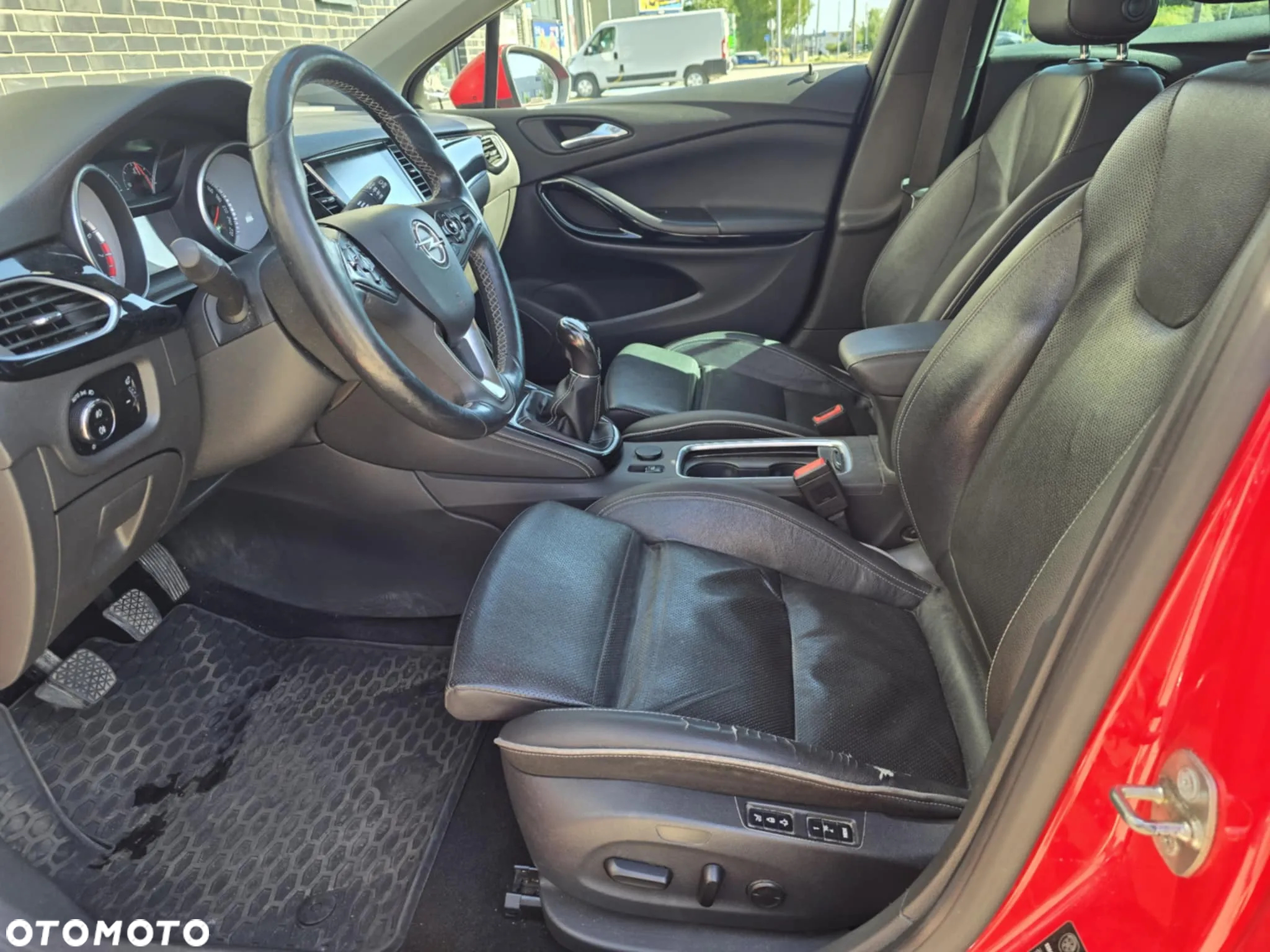 Opel Astra 1.4 Turbo Innovation - 19