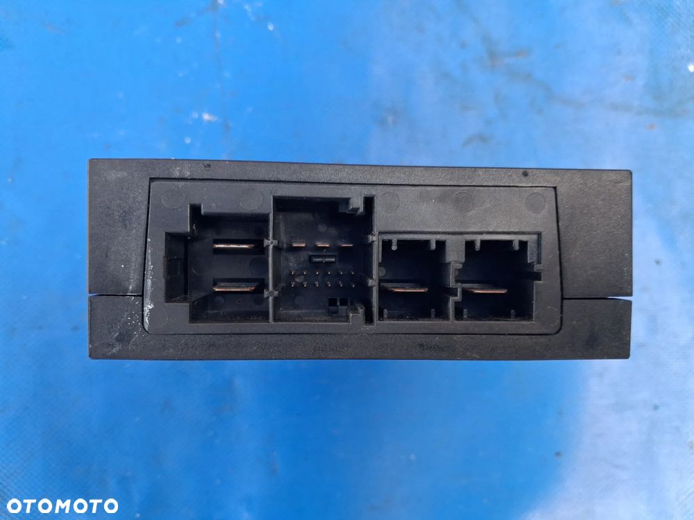 Sterownik zarządzania energią moduł AMP zasilania BMW E60 E61 E63 E64 E65 E53 7510638 - 3