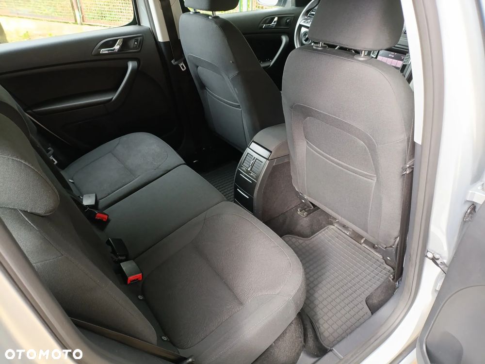 Skoda Yeti Outdoor 2.0 TDI Elegance Green tec - 14