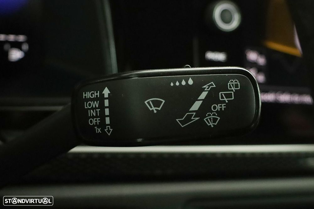 VW Taigo 1.0 TSI Urban - 17