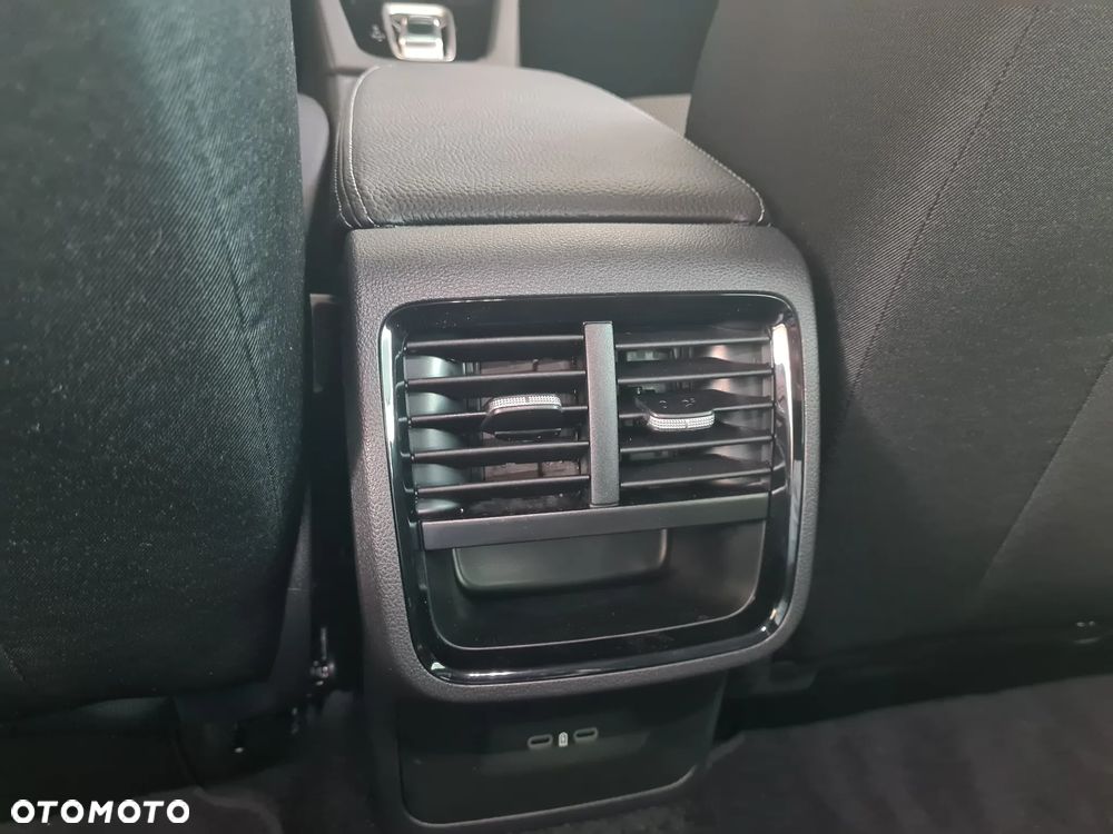 Skoda Octavia 1.5 TSI mHEV Drive Selection DSG - 12